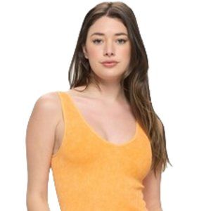 Fitted seamless, sleeveless reversible stone washed ribbed tank-Orange